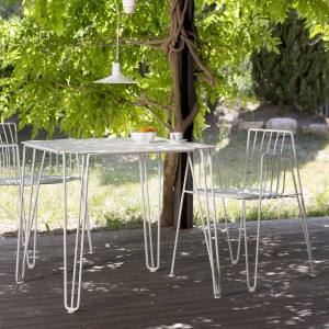 Silla apilable Rambla de Mobles 114. Silla moderna para salón o jardín.