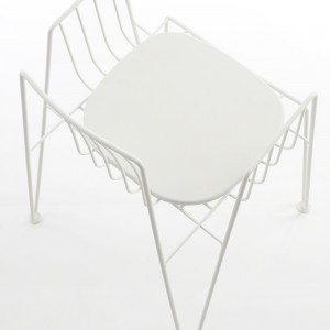 Silla apilable Rambla de Mobles 114. Silla moderna para salón o jardín.