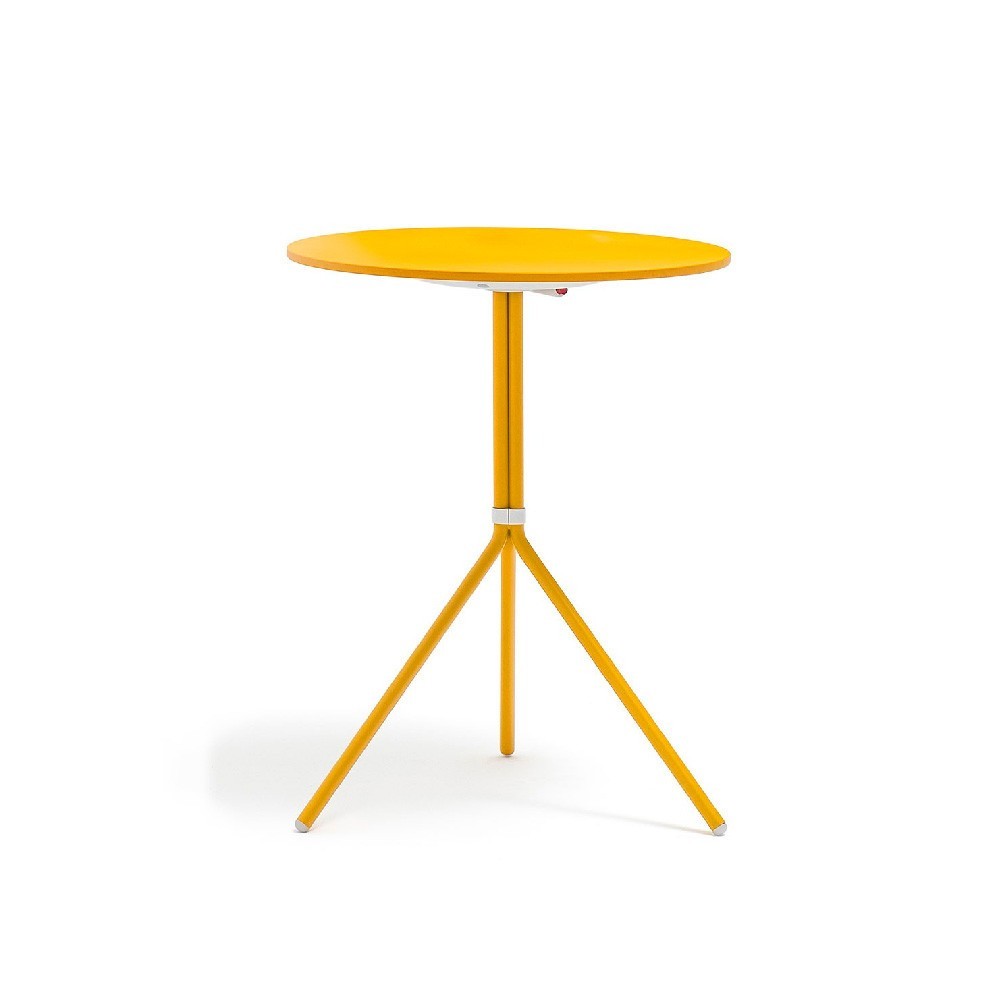 Mesa Nolita 5453 5453T de Pedrali. Mesas modernas de diseño para exteriores.