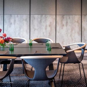 Sillón Fox 3728/3724 Pedrali