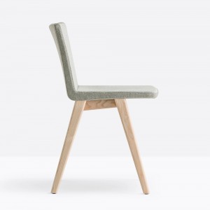 Silla Osaka 2811 de Pedrali. Sillas de diseño. Sillas de madera modernas.