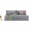 Sofá cama matrimonio de diseño Osvald para oficina de Innovation Living.