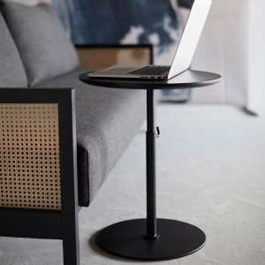 Mesa centro Kiffa de Innovation Living. Mesa elevable de diseño innovador y elegante.