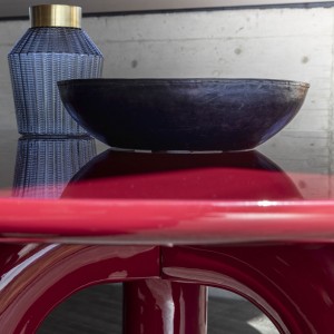 Mesa redonda Elephante para salón de Mogg. Mesas de diseño original y auténtico.