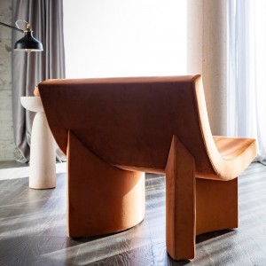 Butaca Talk de diseño italiano para salón de Mogg. Butacas modernas e innovadoras.