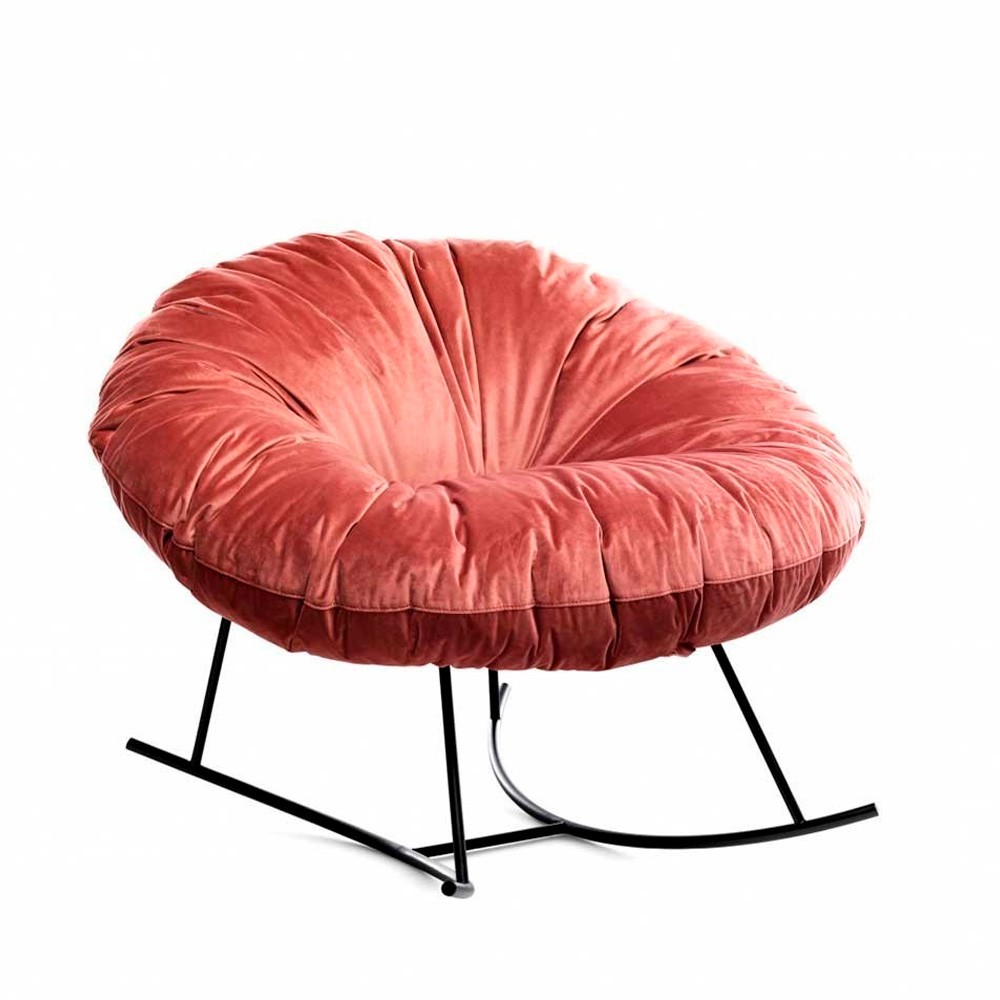 Mecedora Closer de Mogg. Mecedoras innovadoras para salón de diseño italiano.