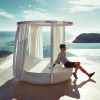 Pérgola Vela redonda con cortinas para camas Daybed