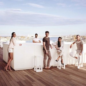 Barra de Bar Vela 100 con Luz Led en el interior y Fabricada en Resina