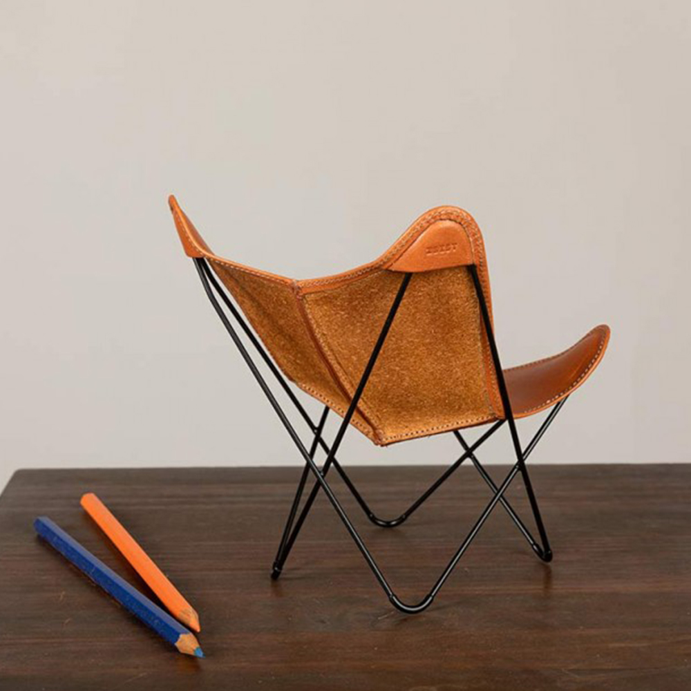 Mini sillón Bonet - Cuero Soft Isist Atelier