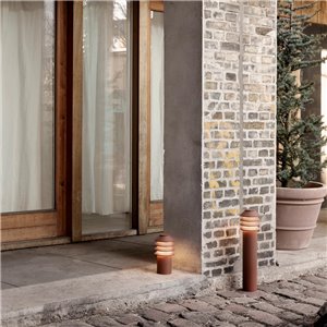 Lámpara pie Bysted Garden Louis Poulsen