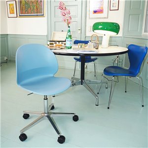 Silla N02 giratoria Fritz Hansen
