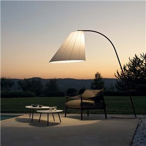 Lámpara pie Cone Emu