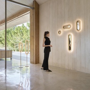 Lámpara aplique pared Lens Wall Oval. Luzifer. Lampara de luz LED Circular diseño de  Mut Design