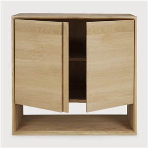 Nordic 2 puertas: 80x40x78h cm.