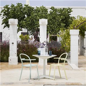 Mesa Multiplo redonda con radios Kartell