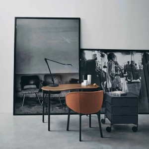 Contenedor Mobil Mat de Kartell. Accesorio ideal para oficina.