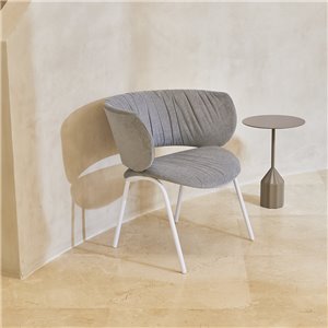 Butaca Funda Lounge base cuatro patas Viccarbe