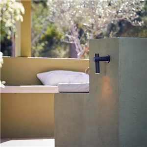 Aplique Tik Outdoor Estiluz