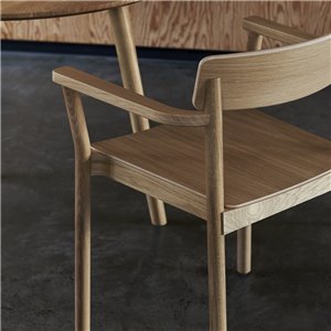 Sillón Betty &Tradition