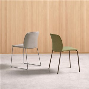 Silla Aryn Max tapizada Inclass