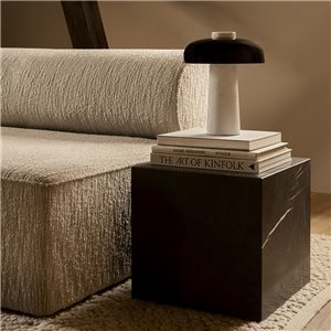 Mesa auxiliar Plinth Cubic Audo Copenhagen
