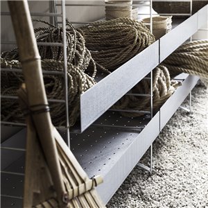 Panel Suelo Galvanizado String Furniture