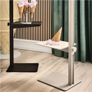 Mesa auxiliar Museum String Furniture