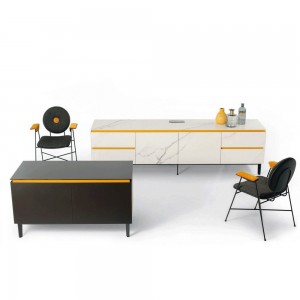 Aparador Cosmopolitan Cristal 124 de Bontempi. Muebles modernos de diseño italiano.