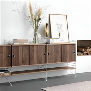 Salón F String Furniture