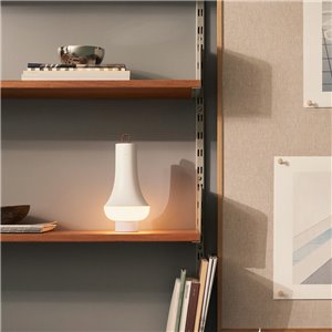 Lámpara Tomoshi Portable Louis Poulsen