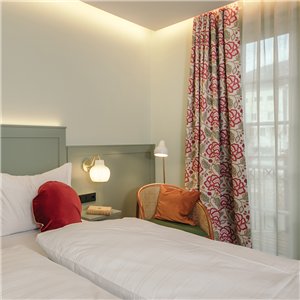 Lámpara VL38 Pie Louis Poulsen