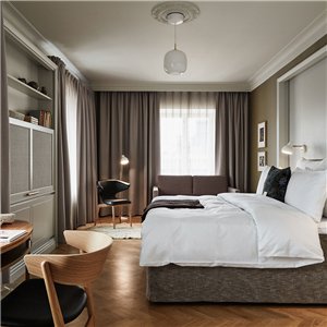 Lámpara VL38 Pie Louis Poulsen