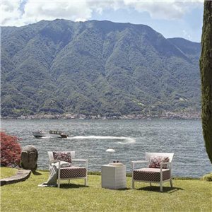 Butaca Cara Mat Outdoor Liberty Kartell