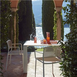 Mesa Four Outdoor Kartell