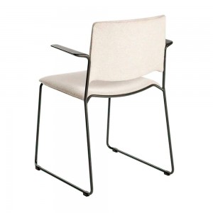 Sillón Ema patín tapizada Enea