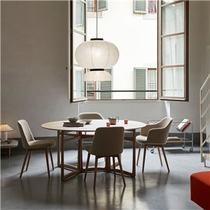 Silla Rely madera tapizada &Tradition