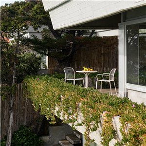 Mesa café Thorvald &Tradition