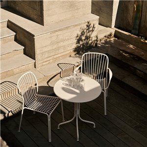 Mesa café Thorvald &Tradition