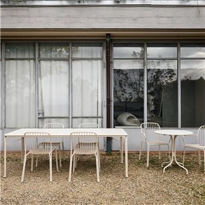Mesa Thorvald rectangular &Tradition