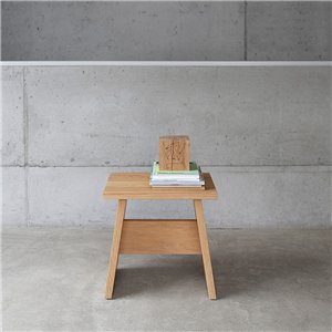 Mesa auxiliar Langley e15