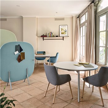 Silla Bow Chair 4 patas madera esPattio