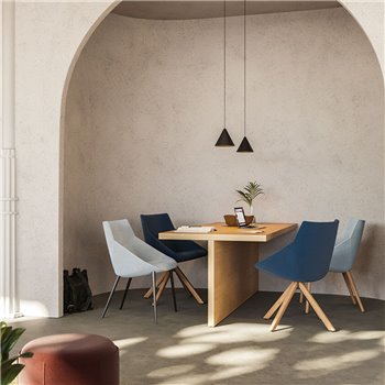 Silla Bow Chair base piramidal madera esPattio