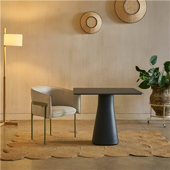 Mesa Baelo cuadrada HPL/Fénix esPattio