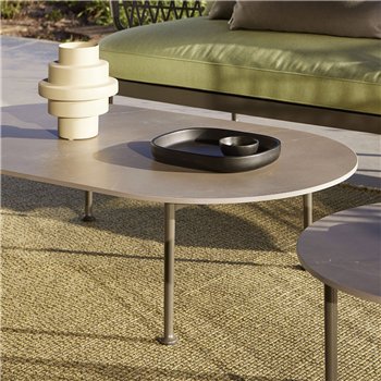 Mesa de centro ovalada Curio Point