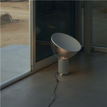 Lámpara mesa Taccia Flos