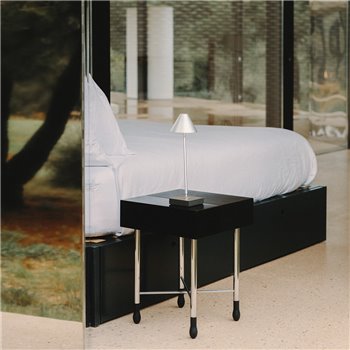 Lámpara sobremesa Gira Mini batería SantaCole