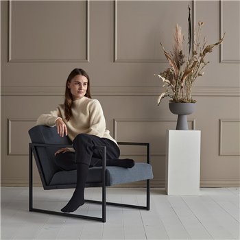 Butaca Vikko con reposabrazos Innovation Living