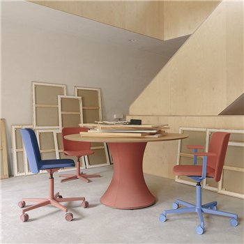 Silla Supra Giratoria Regulable con ruedas tapizada Ondarreta