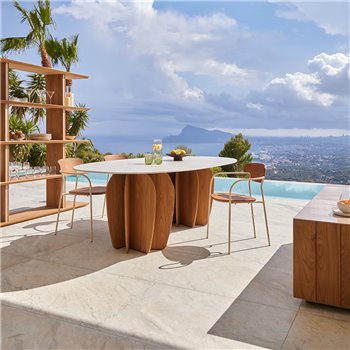 Mesa Coral Outdoor Punt