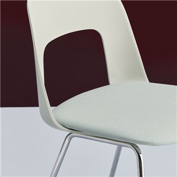 Silla Layout 113 Hay